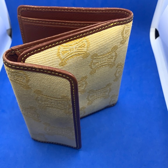 Auth CELINE Macadam Yellow Dark Brown Denim Leather Double-hook Wallet - Picture 15 of 15